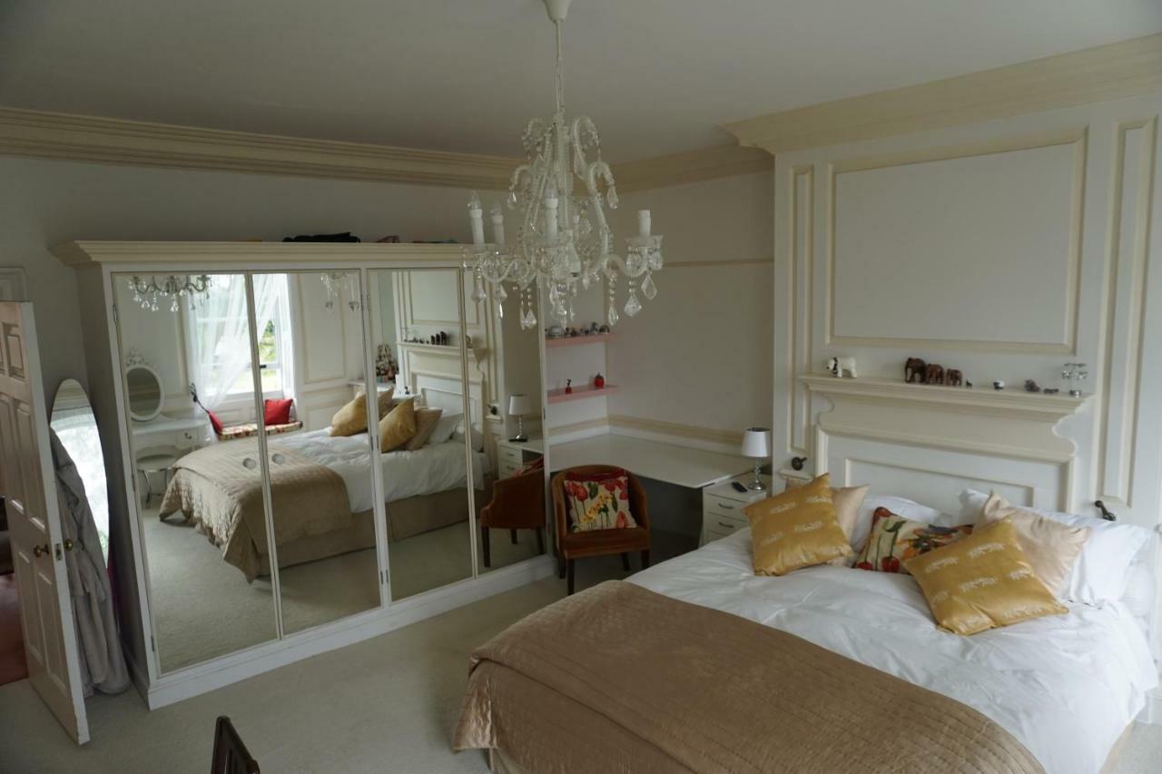 West Wing D'Isney Place. ลินคอล์น ภายนอก รูปภาพ