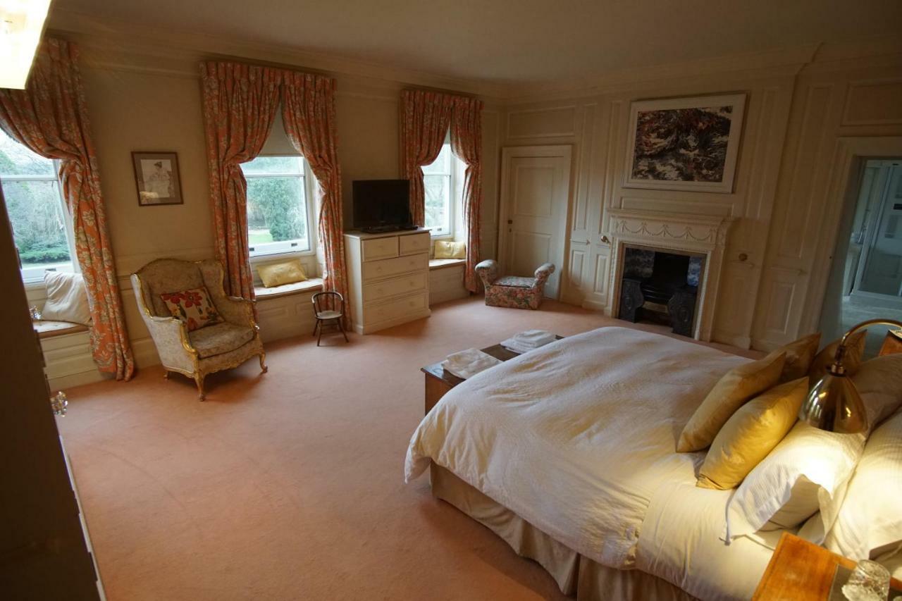 West Wing D'Isney Place. ลินคอล์น ภายนอก รูปภาพ